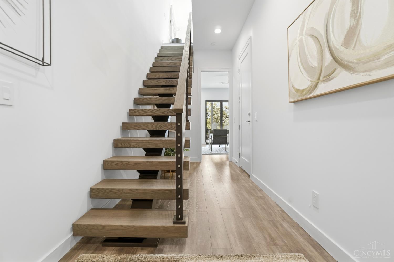 209 Hastings Street, Cincinnati, OH, 45219 — photo 7