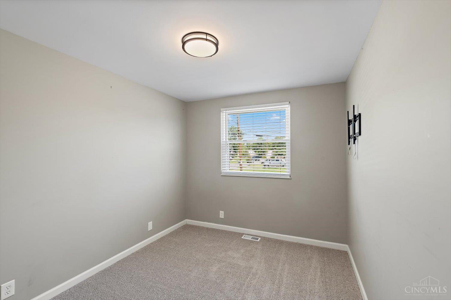 2859 Kingman Drive, Colerain Twp, OH, 45251 — photo 16