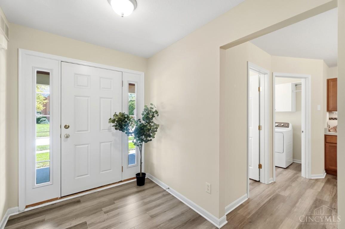 4897 Streamside Court, Liberty Twp, OH, 45011 — photo 11