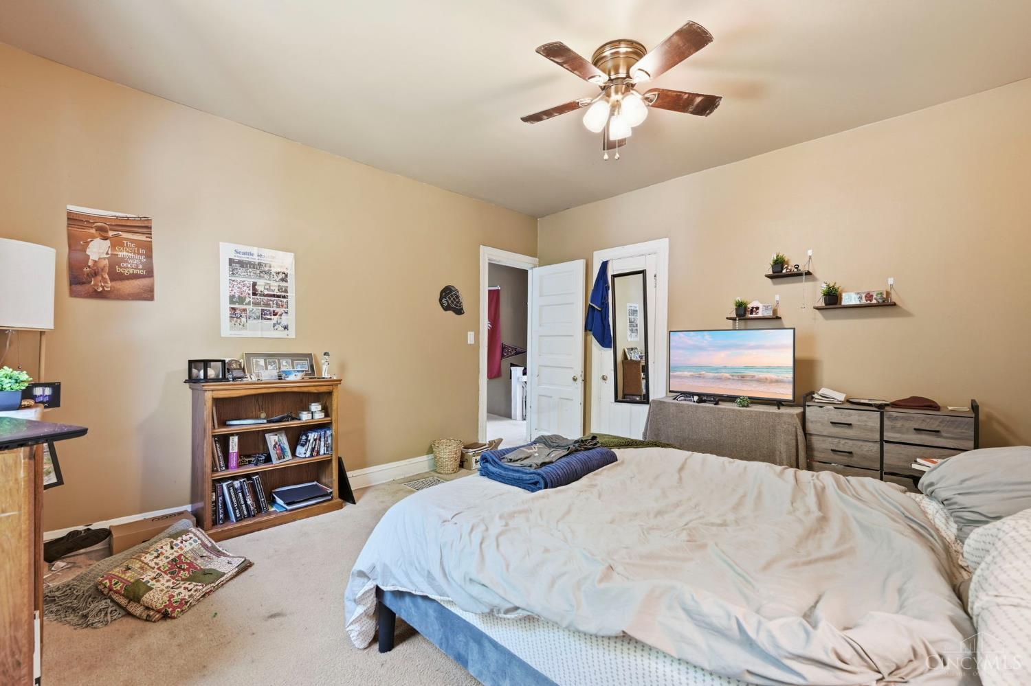 408 Ada Street, Cincinnati, OH, 45219 — photo 17