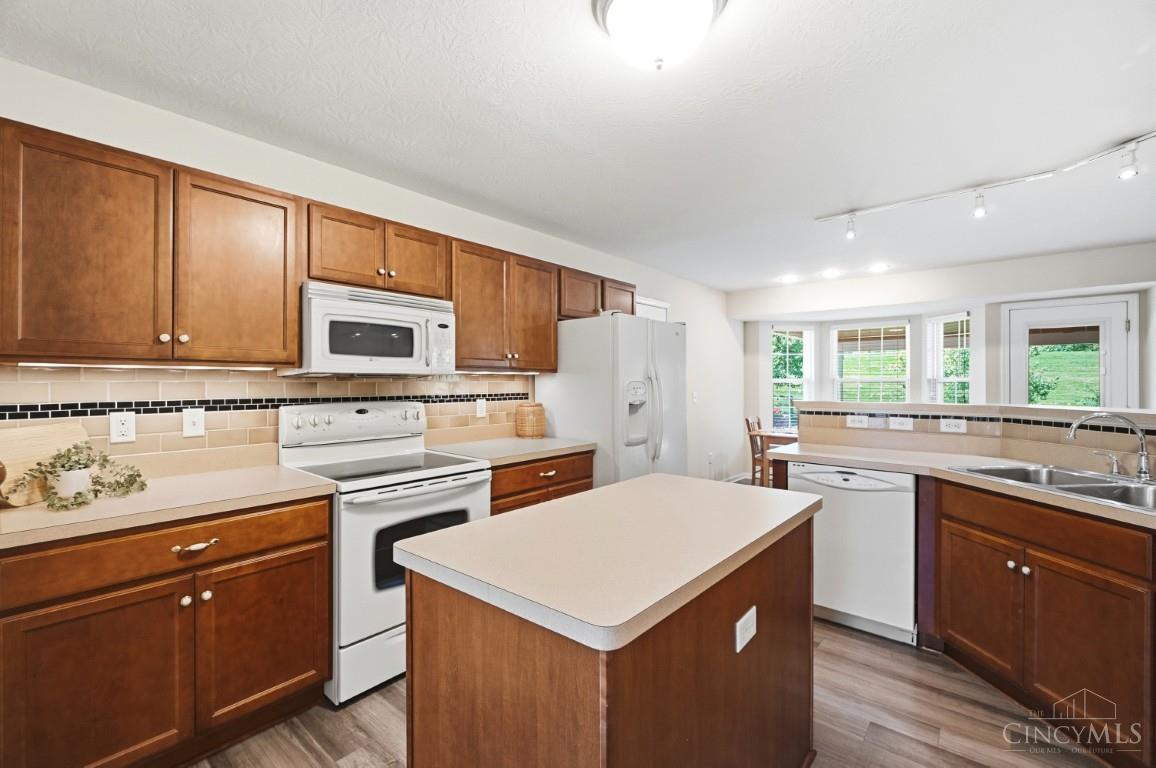 4897 Streamside Court, Liberty Twp, OH, 45011 — photo 14