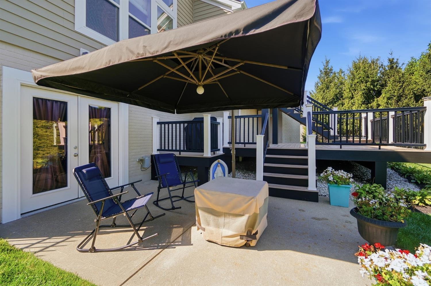 655 Hyacinth Road