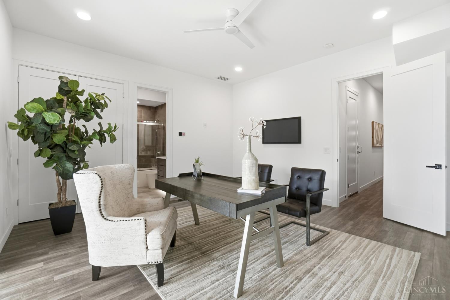 209 Hastings Street, Cincinnati, OH, 45219 — photo 9