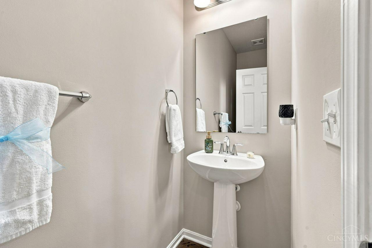 7109 Dudley View Drive, Liberty Twp, OH, 45044 — photo 13