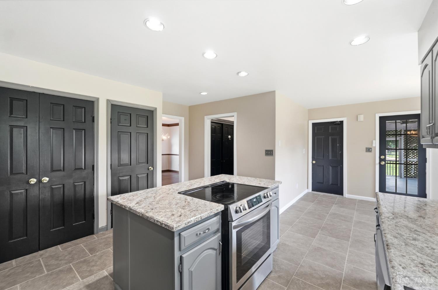 6315 Gem Stone Drive, Liberty Twp, OH, 45044 — photo 14