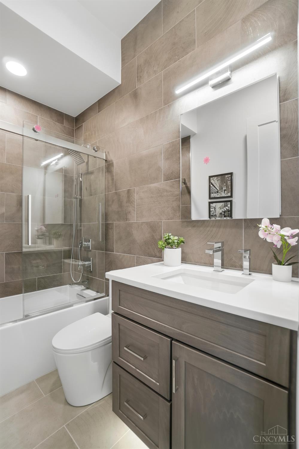 209 Hastings Street, Cincinnati, OH, 45219 — photo 10