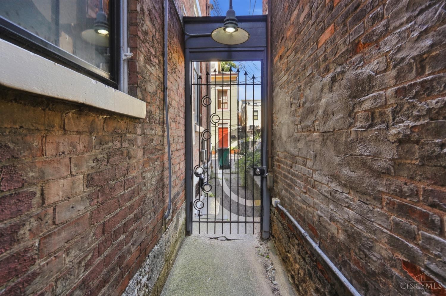 1314 Spring Street #4, Cincinnati, OH, 45202 — photo 33