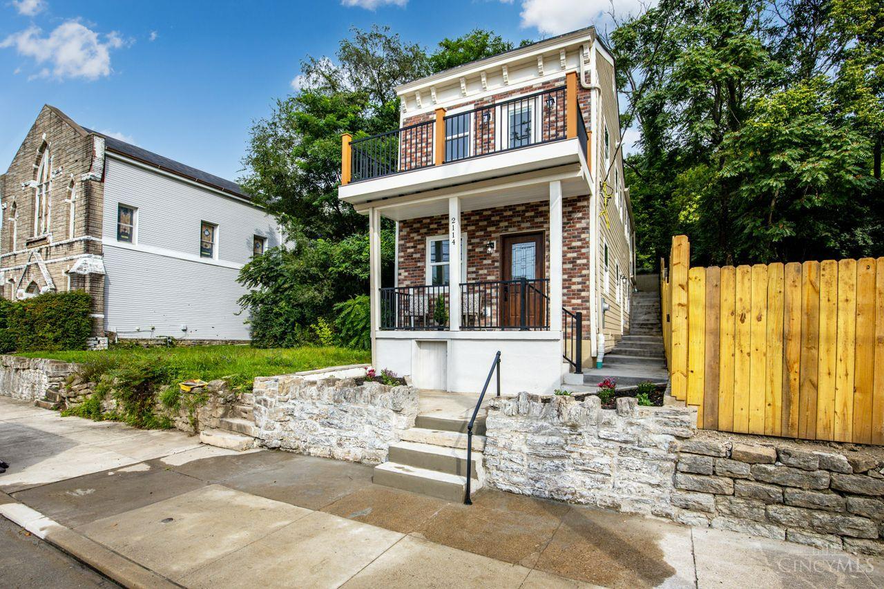 Step into refined living in this exceptional 3-bedroom home, where each bedroom features its own private en-suite for unmatched comfort and privacy. The primary suite offers a spa like escape with a personal sauna and beautifully finished marble bathroom. The first-floor impresses with 9 ft ceilings, engineered hardwood floors, and custom soft close wood kitchen cabinetry. Elegant wood staircases lead to the second floor, where one bedroom opens to a Trex finished balcony offering scenic river views from across the street. This thoughtfully designed home blends luxury, comfort, and everyday ease.