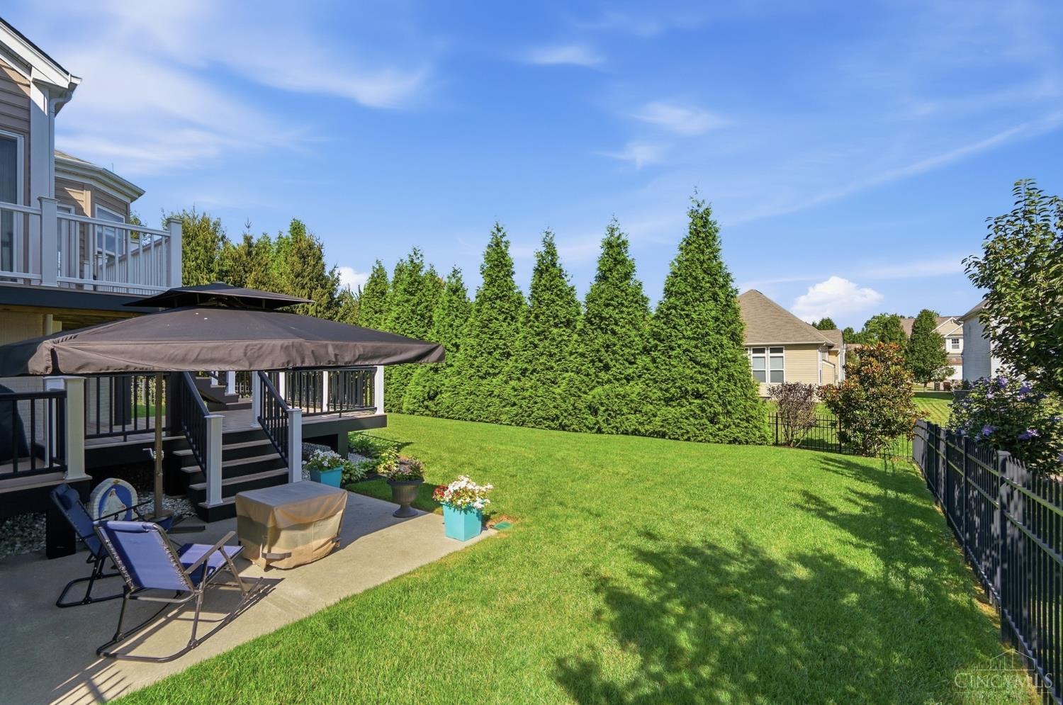 655 Hyacinth Road
