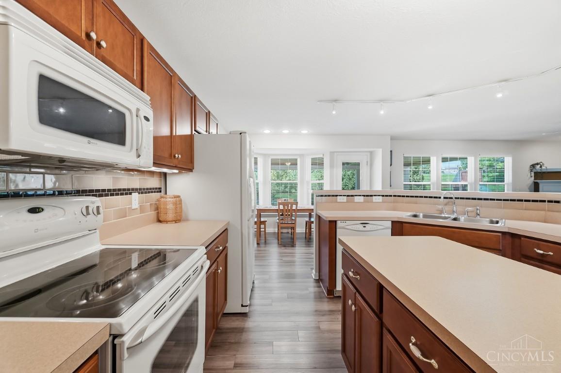 4897 Streamside Court, Liberty Twp, OH, 45011 — photo 18