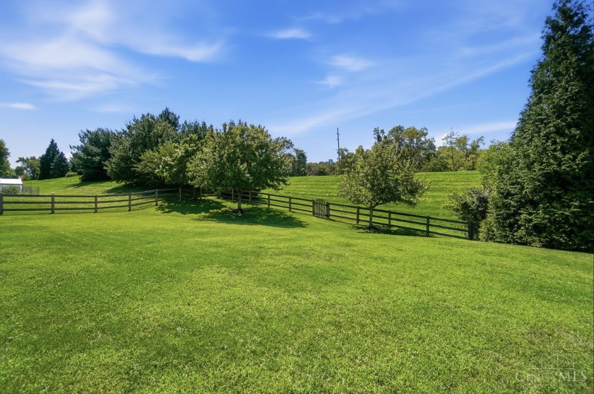 4897 Streamside Court, Liberty Twp, OH, 45011 — photo 48