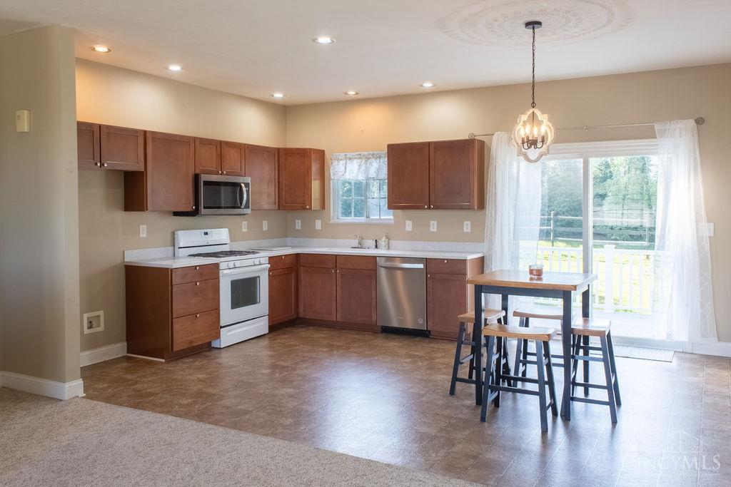 Photo 3 of Single family home for sale at 111 Oak Hills Dr, Hillsboro, OH 45133 | MLS# 1888809 | Listing updated on 2026-09-29