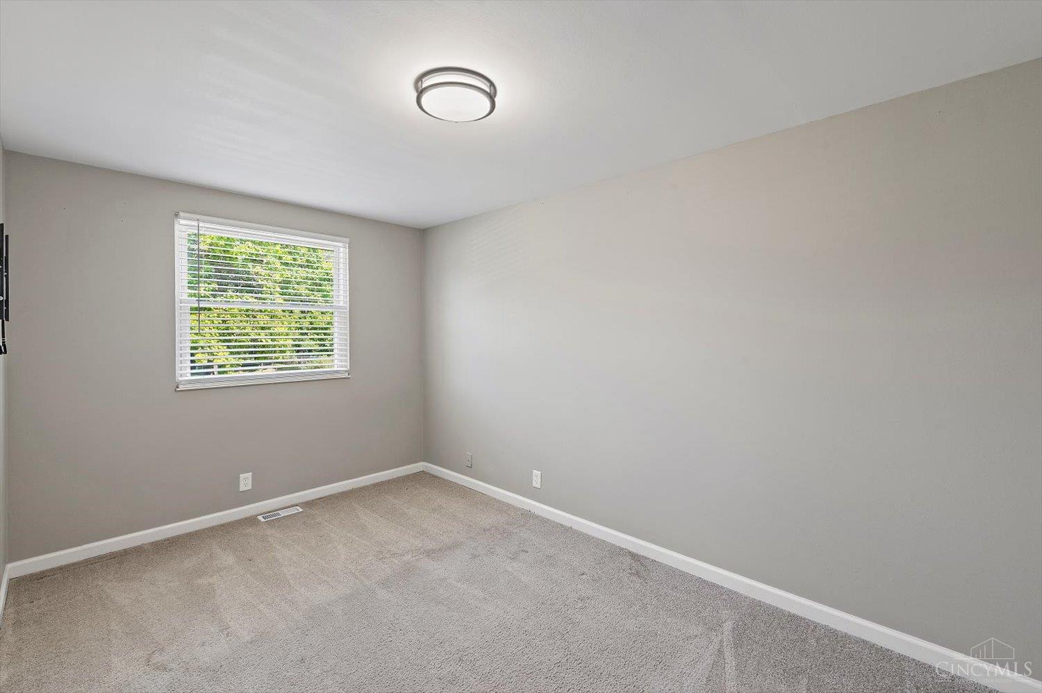 2859 Kingman Drive, Colerain Twp, OH, 45251 — photo 12