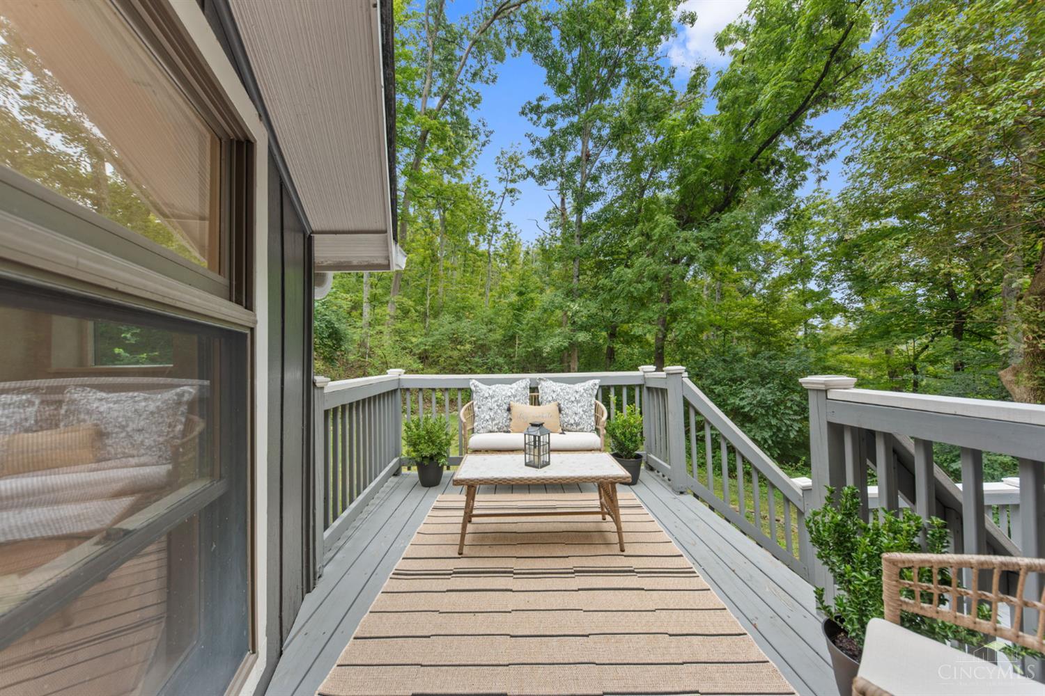 7275 Demar Road, Indian Hill, OH, 45243 — photo 17