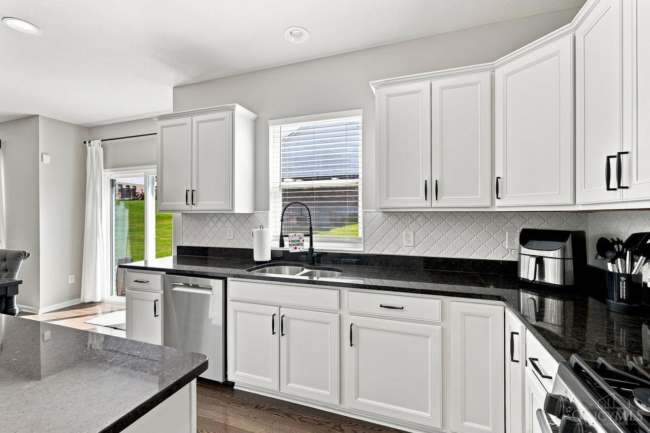 7109 Dudley View Drive, Liberty Twp, OH, 45044 — photo 10