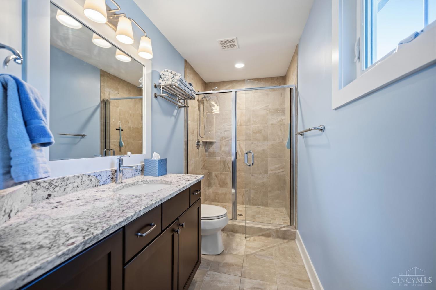7549 Cooper Road, Montgomery, OH, 45242 — photo 37