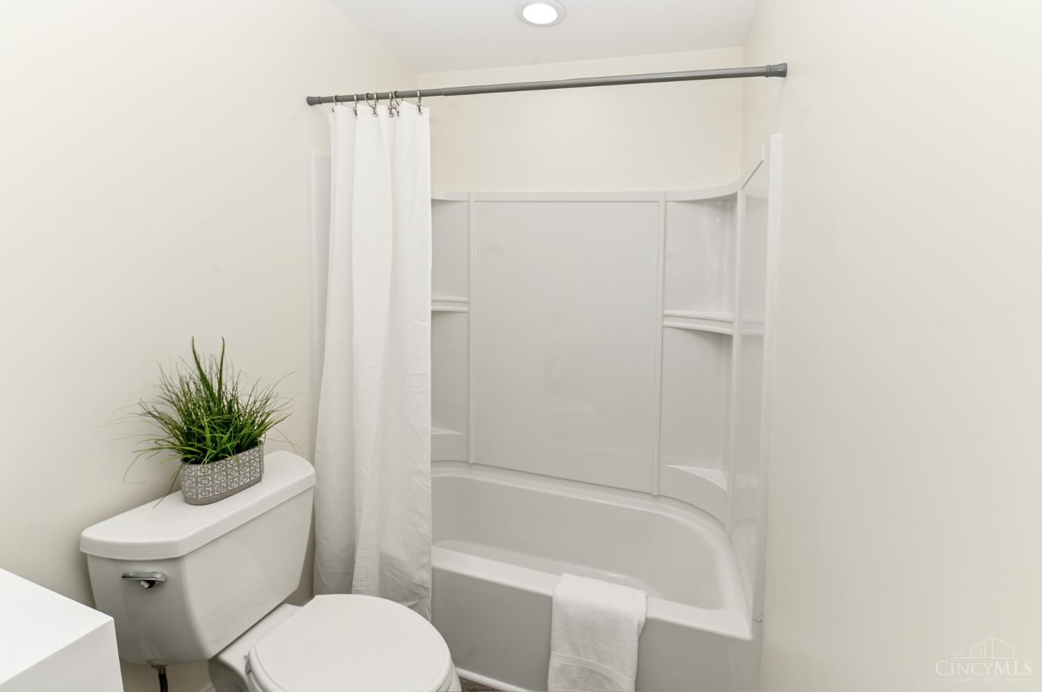 4251 Chambers Street, Cincinnati, OH, 45223 — photo 41