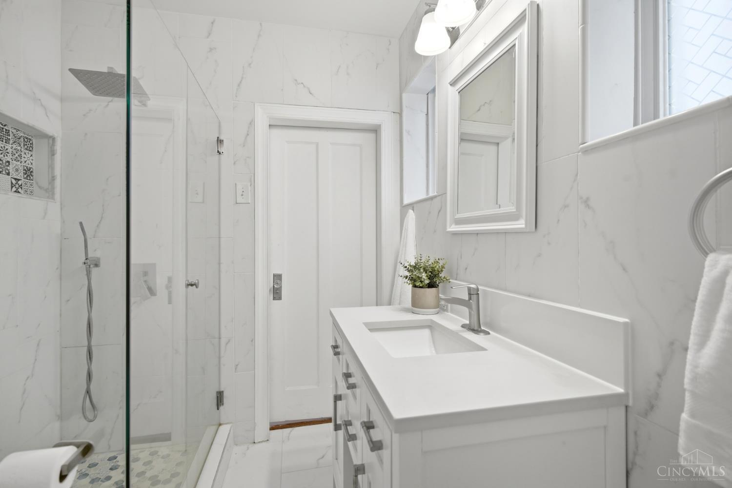 3629 Erie Avenue, Cincinnati, OH, 45208 — photo 20