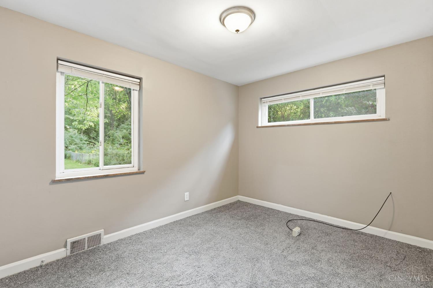 1694 Ashbrook Drive, Cincinnati, OH, 45238 — photo 10