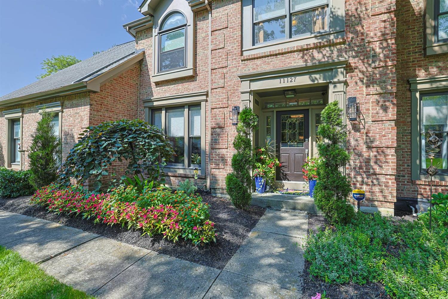11127 Huntwicke Place, Blue Ash, OH, 45241 — photo 2