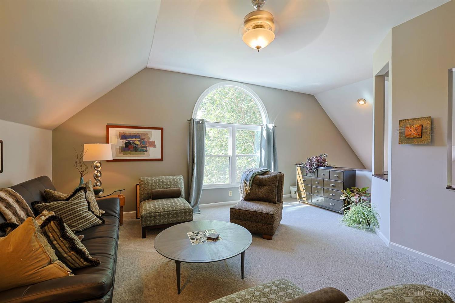 11127 Huntwicke Place, Blue Ash, OH, 45241 — photo 28