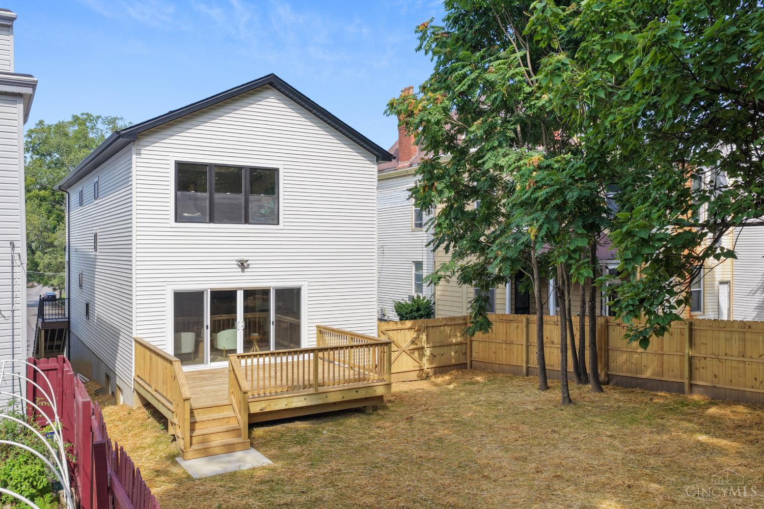 3342 Fairfield Avenue, Cincinnati, OH, 45207 — photo 36