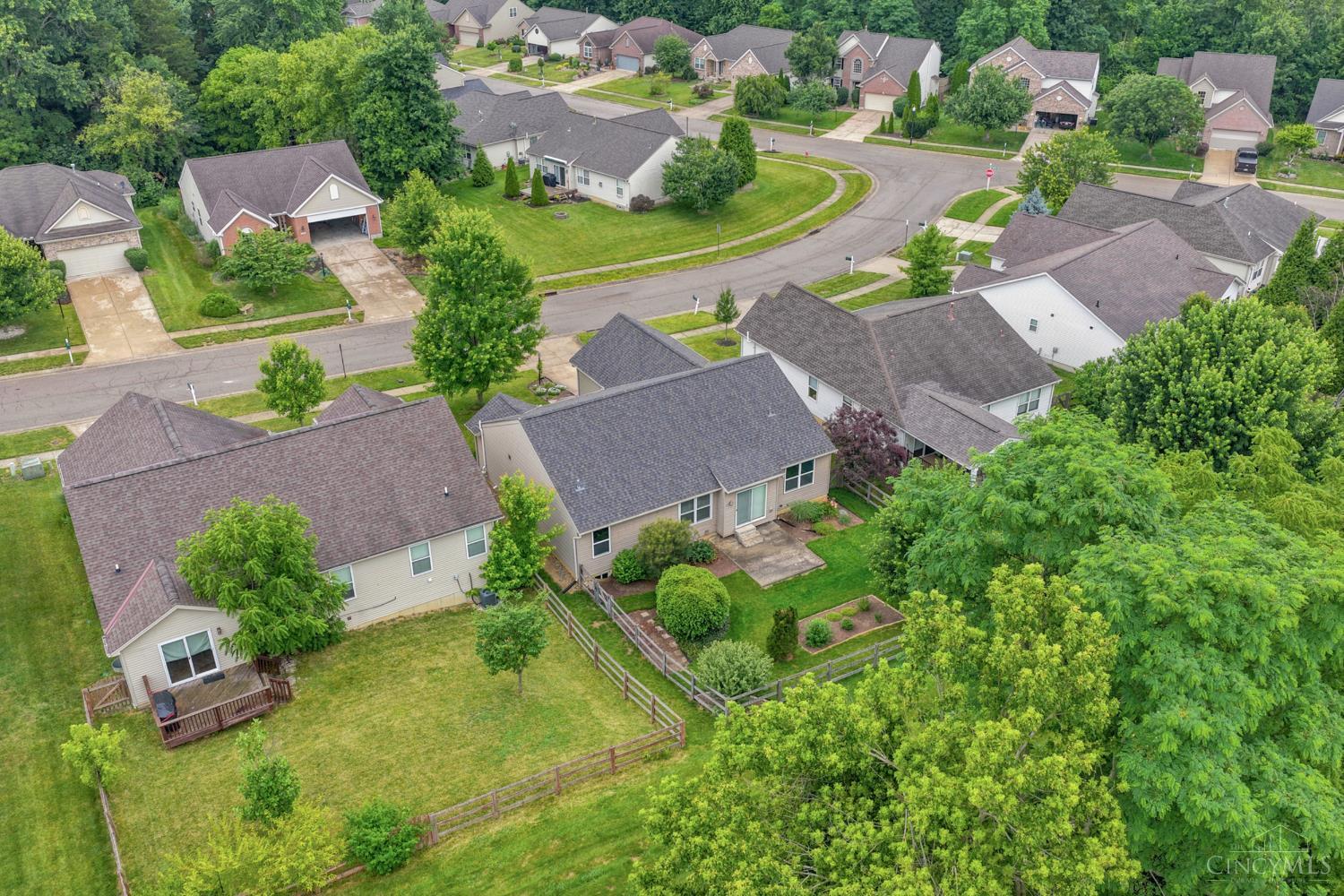 7630 Sandstone Trail, Hamilton Twp, OH, 45039 — photo 37