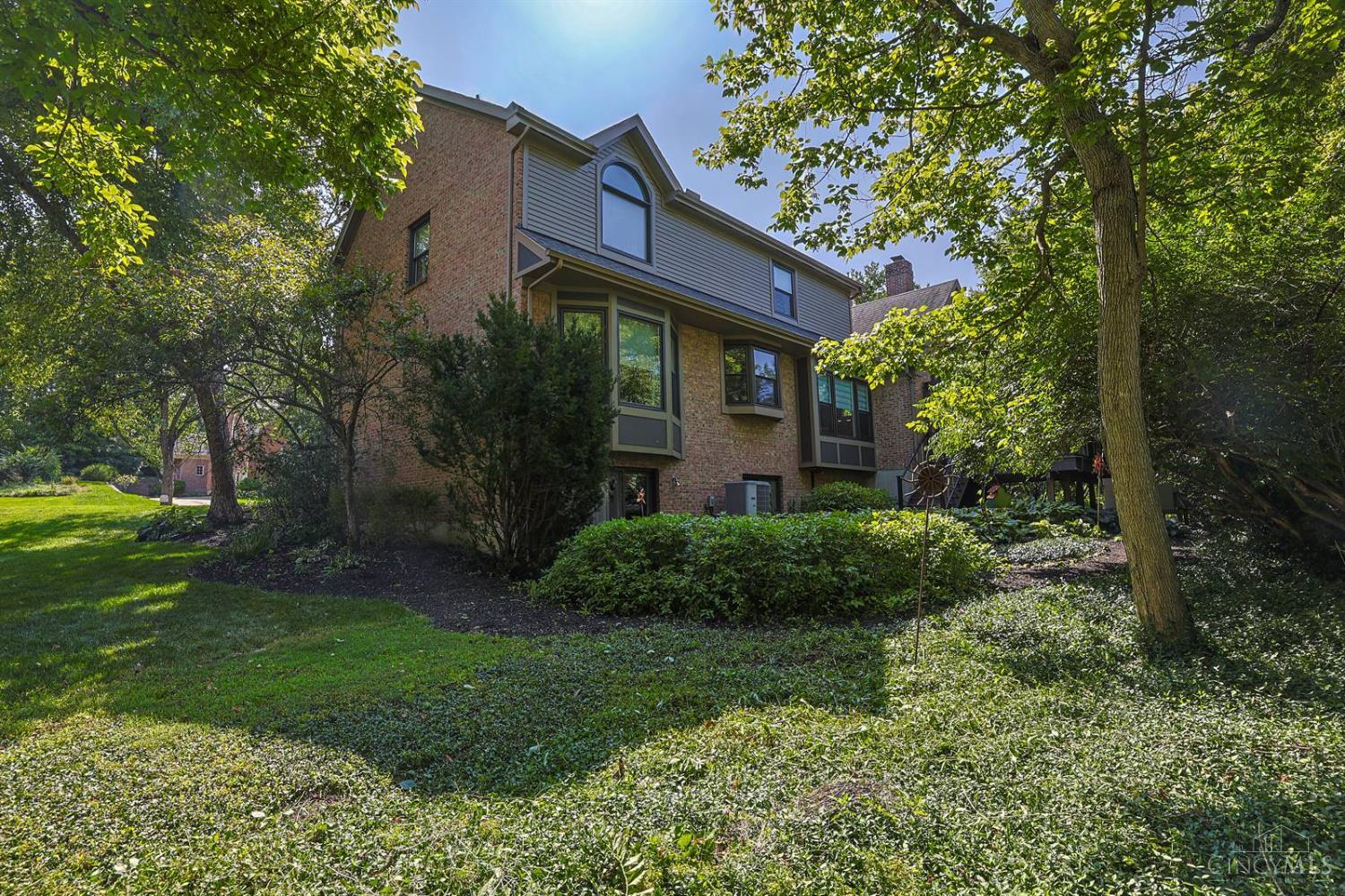11127 Huntwicke Place, Blue Ash, OH, 45241 — photo 46