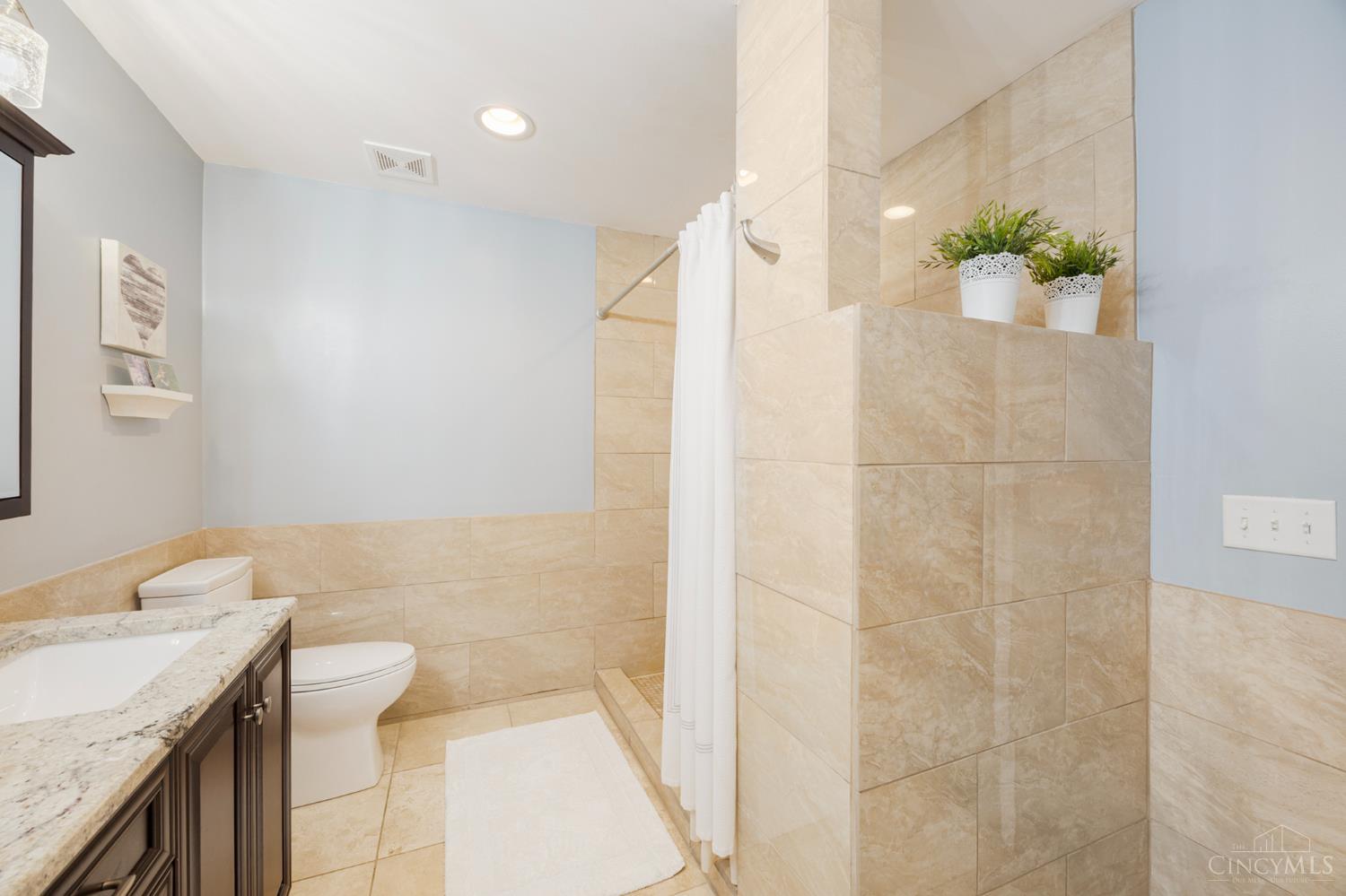 3834 Foxtail Lane, Miami Twp, OH, 45248 — photo 18