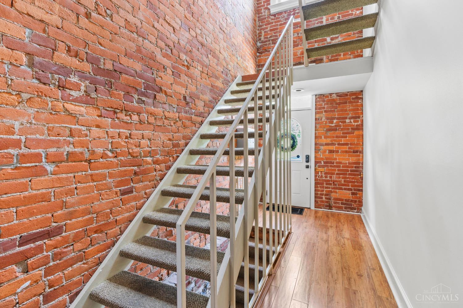 927 Paradrome Street #3, Cincinnati, OH, 45202 — photo 7