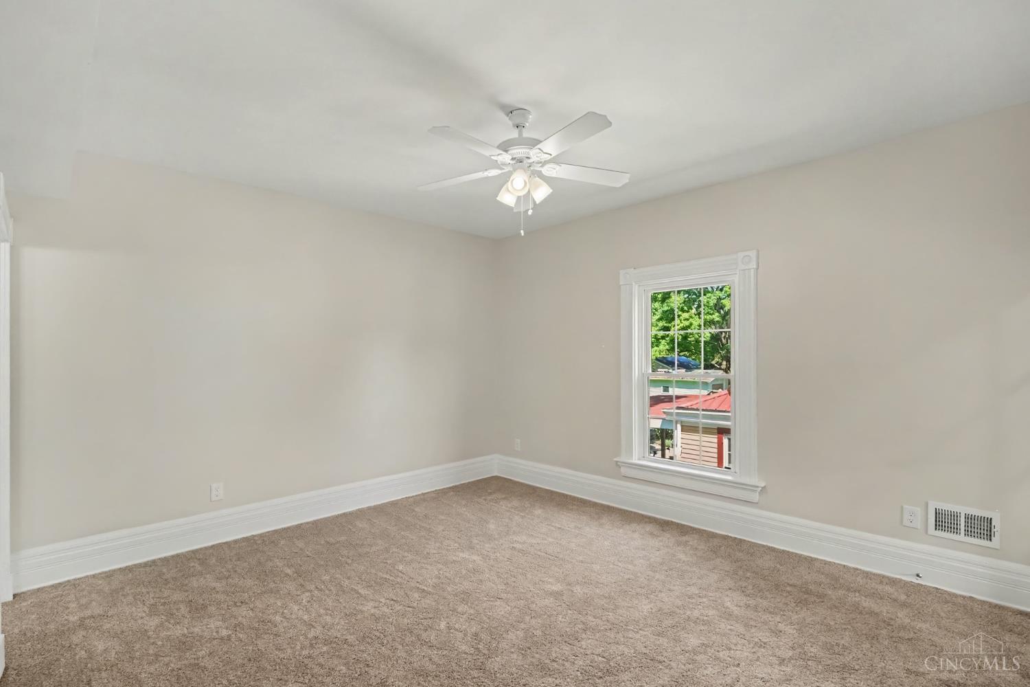 5809 Lathrop Place, Cincinnati, OH, 45224 — photo 11