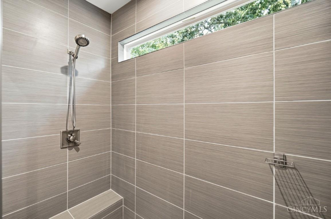132 Blossom View Drive, Loveland, OH, 45140 — photo 30