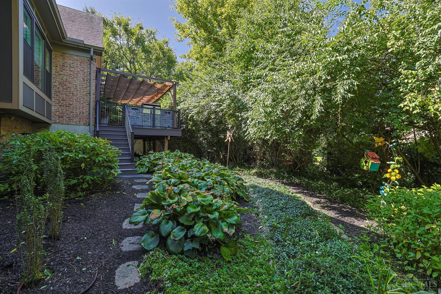 11127 Huntwicke Place, Blue Ash, OH, 45241 — photo 45
