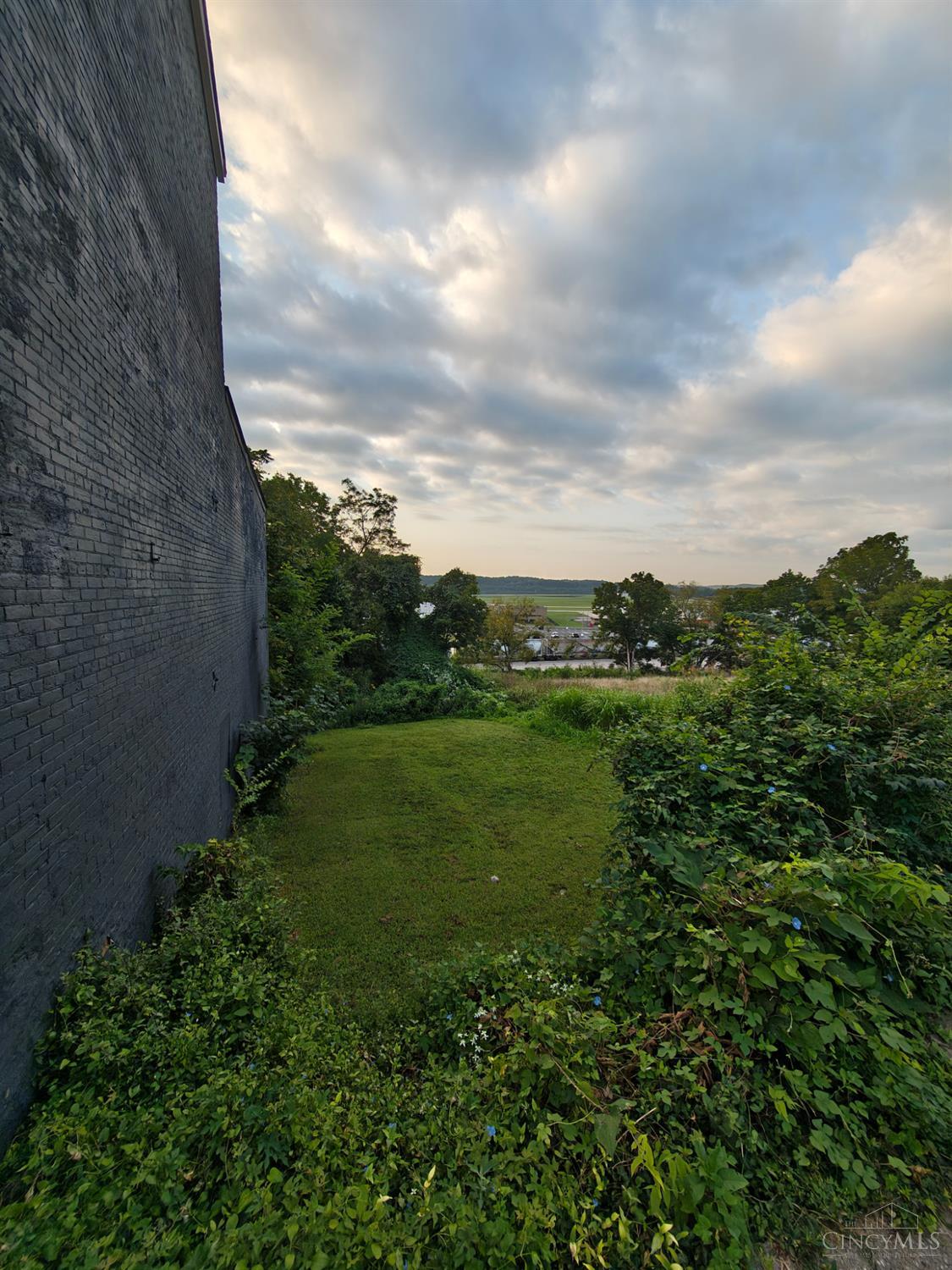 4323 Eastern Avenue, Cincinnati, OH, 45226 — photo 2