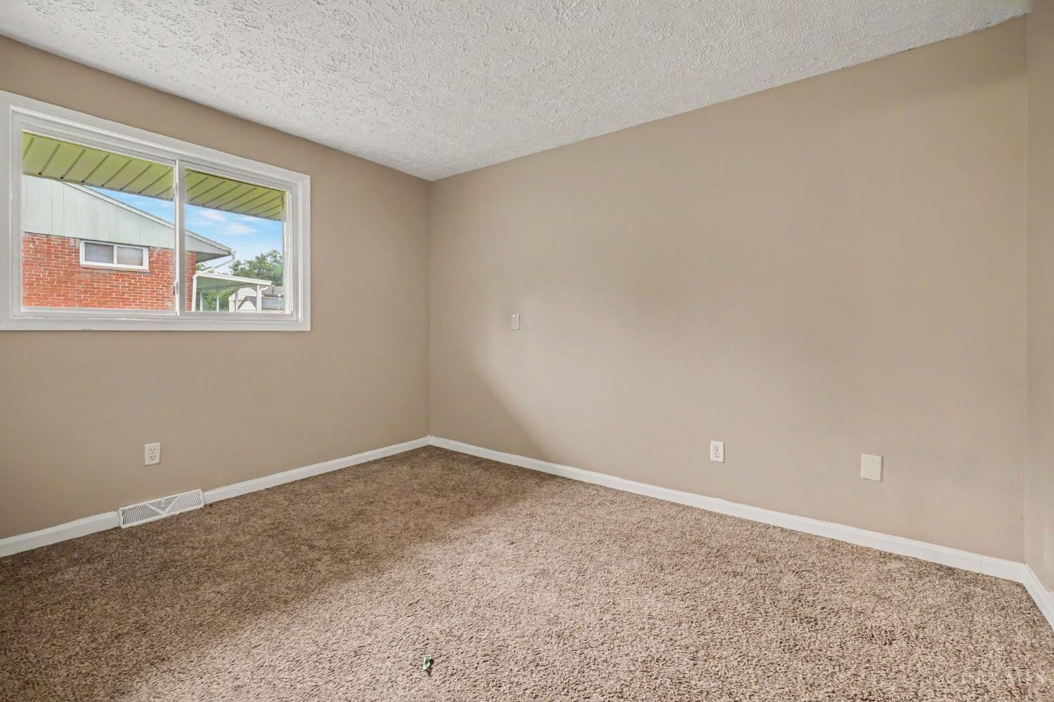 10253 Jasmine Court, Woodlawn, OH, 45215 — photo 7