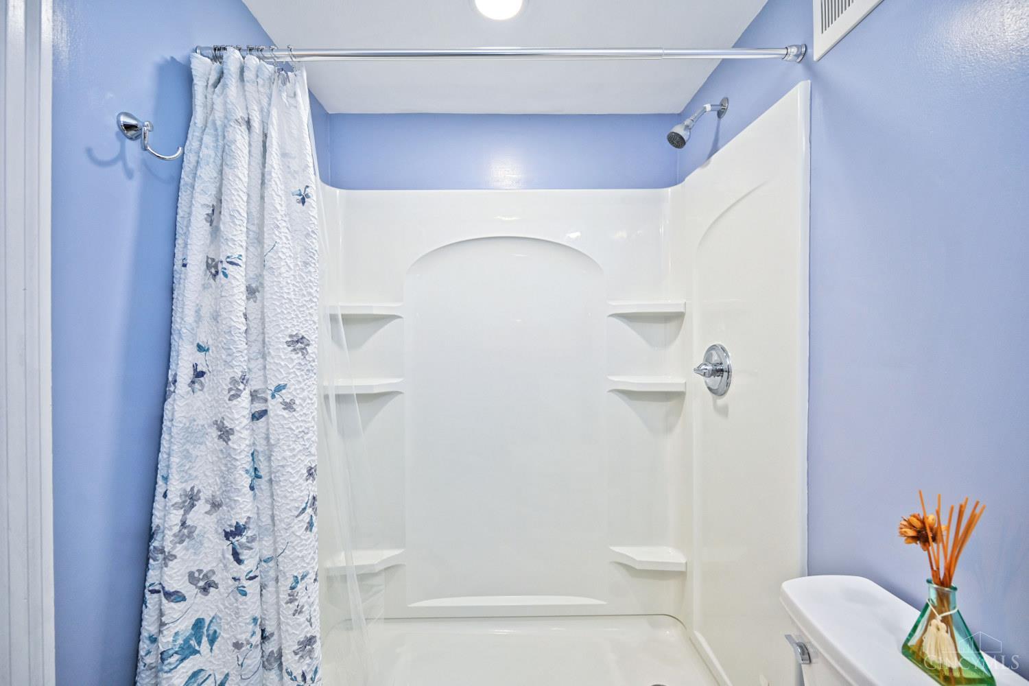 6224 Girard Avenue, Cincinnati, OH, 45213 — photo 30