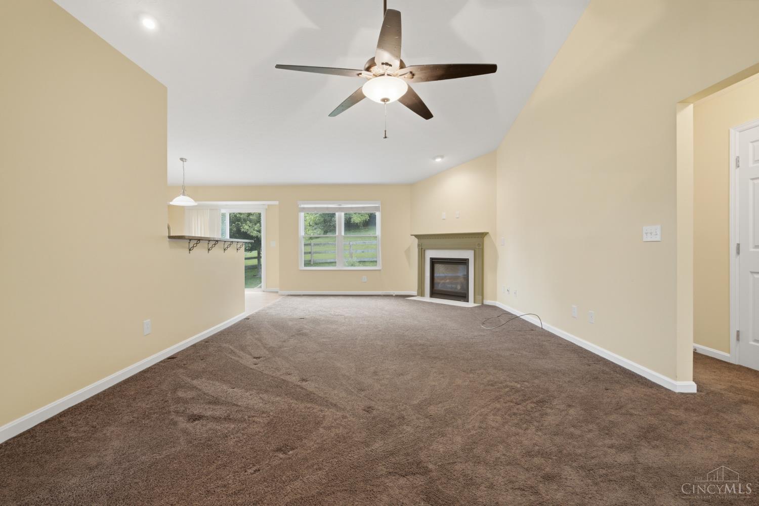 7630 Sandstone Trail, Hamilton Twp, OH, 45039 — photo 9