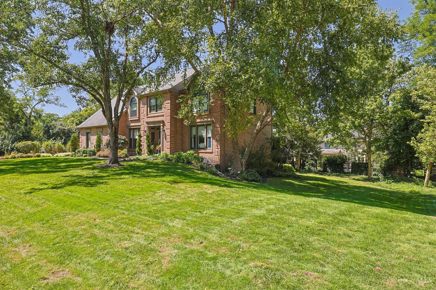 11127 Huntwicke Place, Blue Ash, OH, 45241 — photo 50