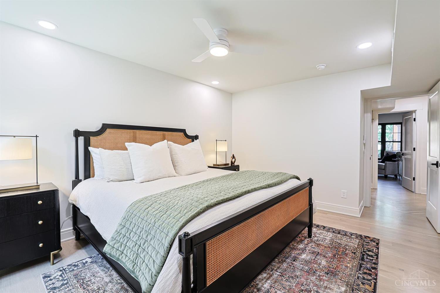 3488 Forestoak Court, Cincinnati, OH, 45208 — photo 19