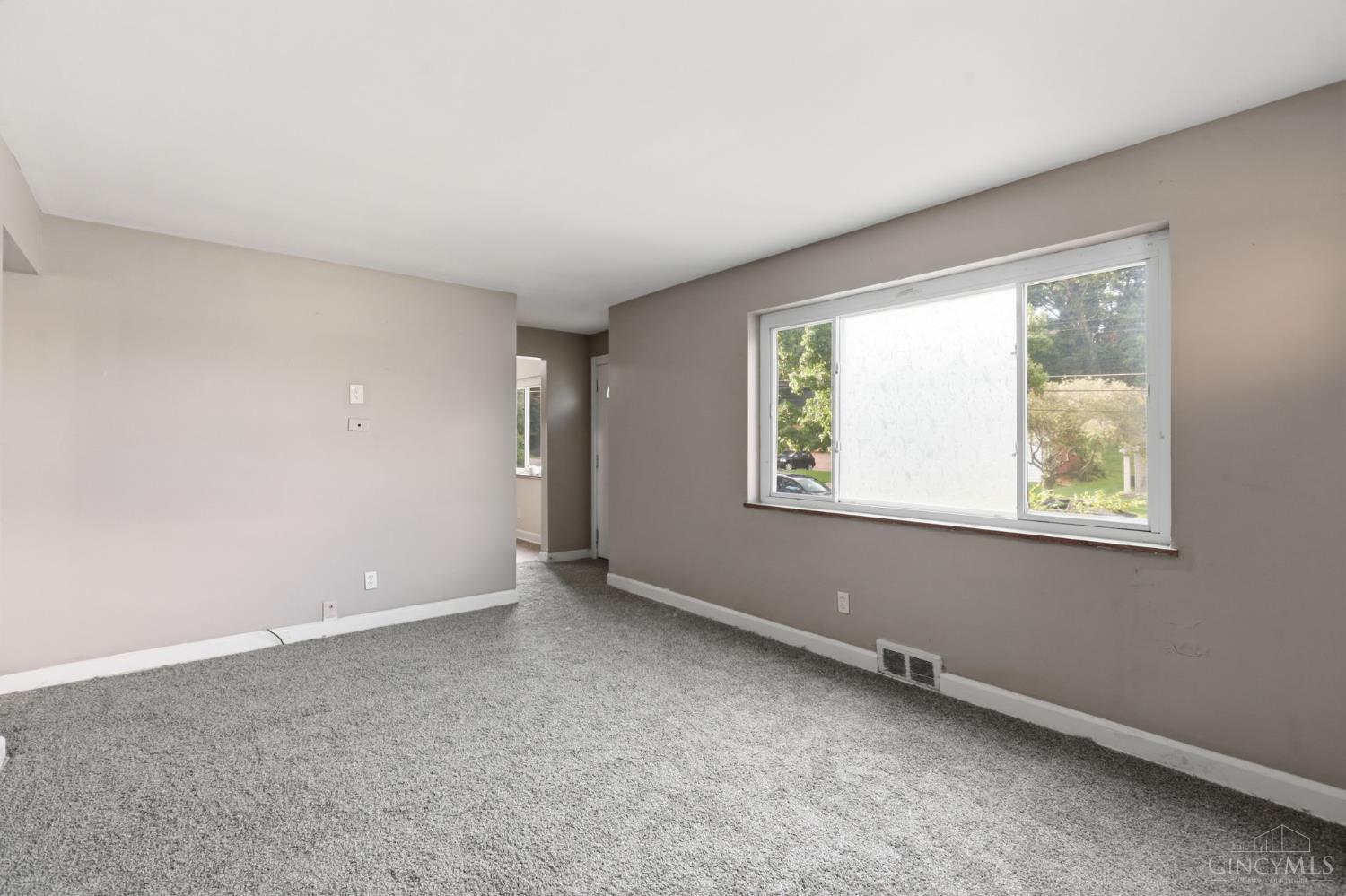 1694 Ashbrook Drive, Cincinnati, OH, 45238 — photo 4
