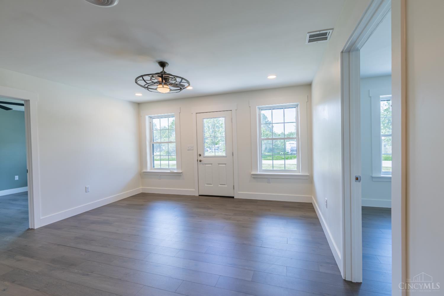 11849 Maple Trail, Paint Twp, OH, 45133 — photo 8