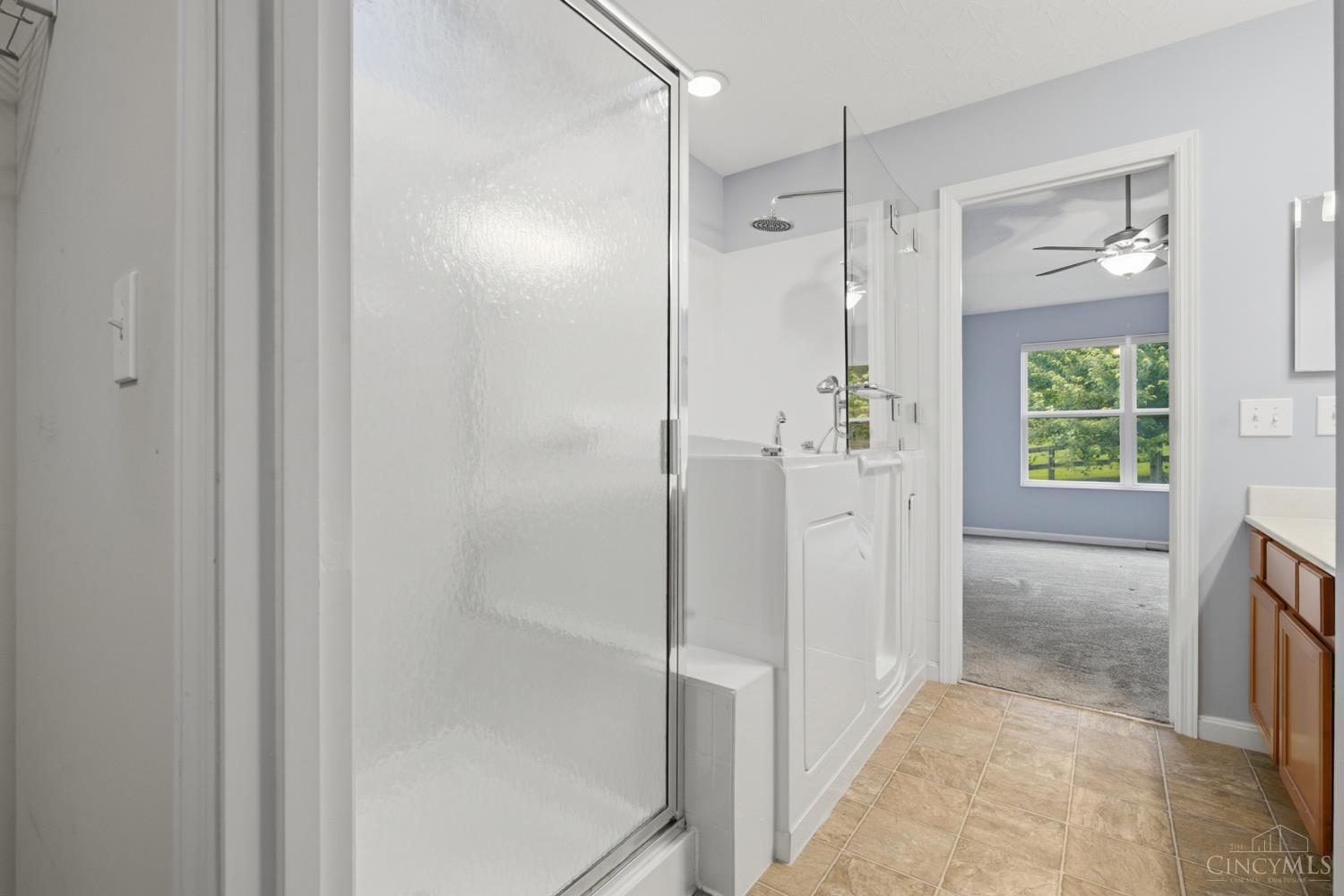7630 Sandstone Trail, Hamilton Twp, OH, 45039 — photo 19