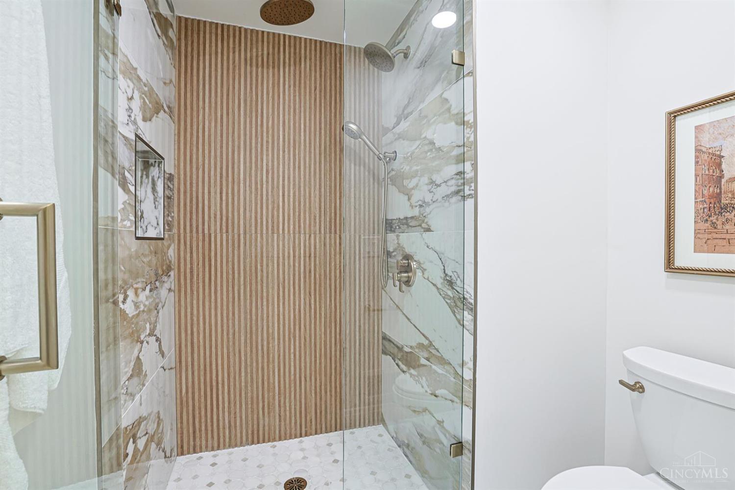 3488 Forestoak Court, Cincinnati, OH, 45208 — photo 28