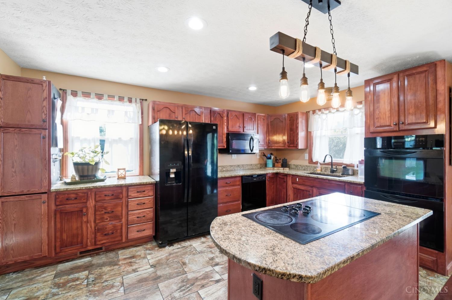 2275 Trenton Oxford Road, Milford Twp, OH, 45056 — photo 3