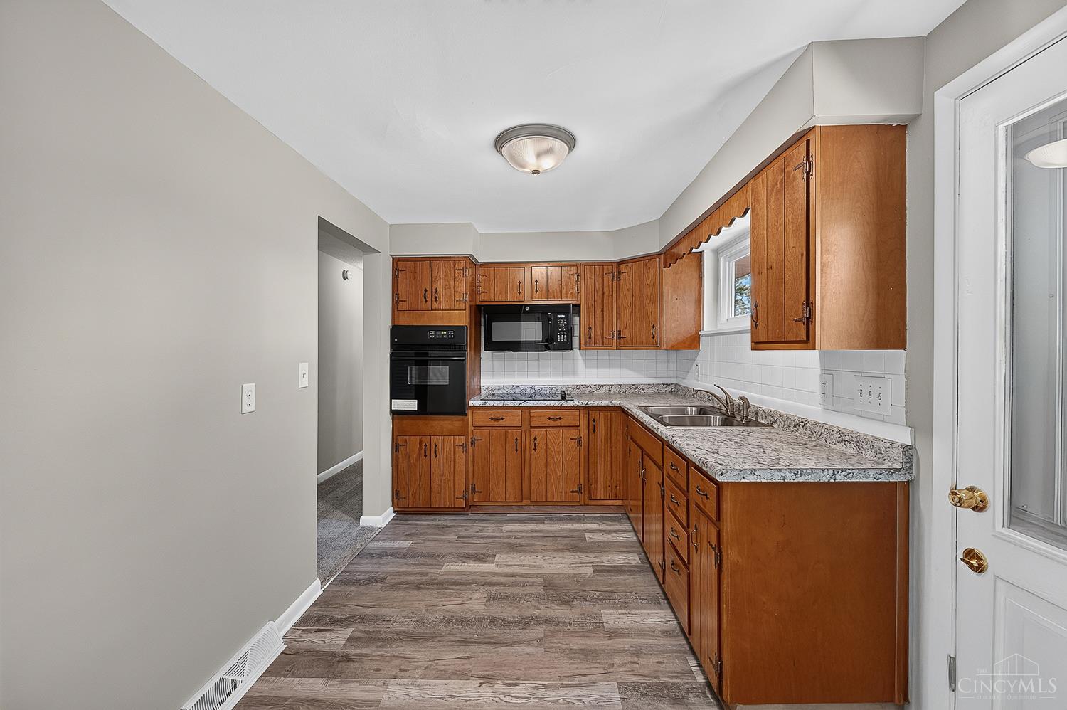 5564 Garrett Drive, Miami Twp, OH, 45150 — photo 16