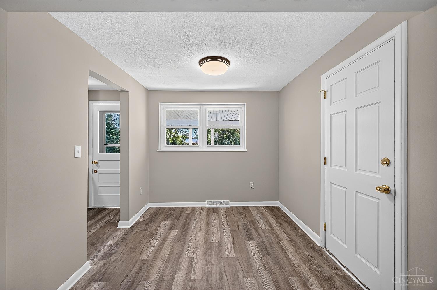 5564 Garrett Drive, Miami Twp, OH, 45150 — photo 14