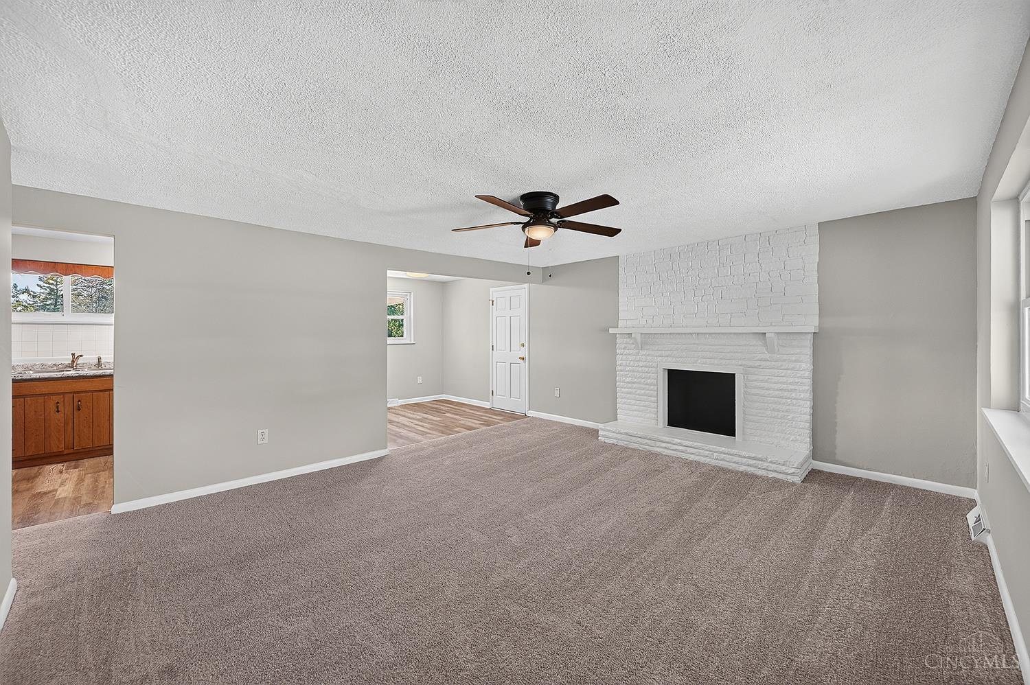 5564 Garrett Drive, Miami Twp, OH, 45150 — photo 5