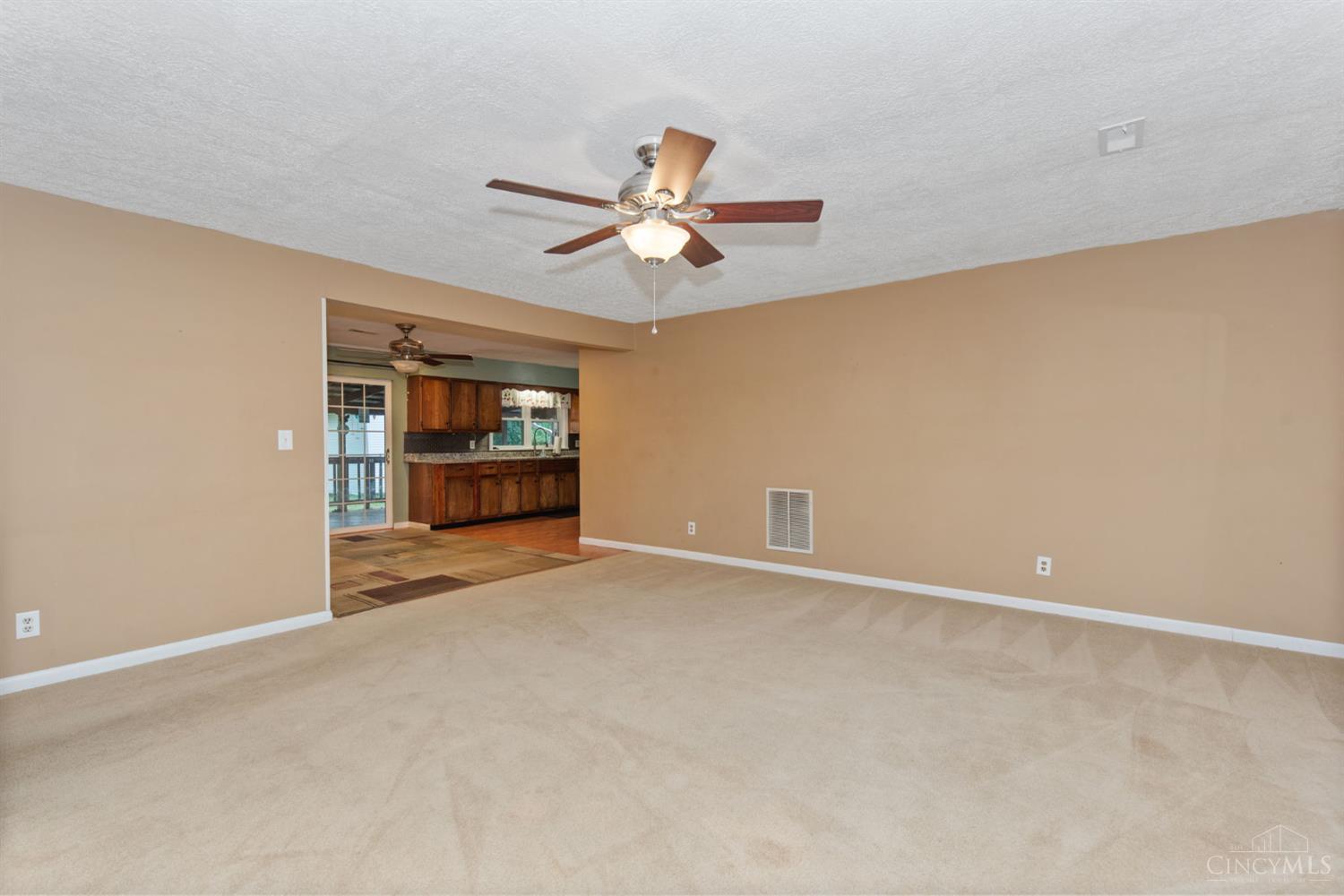 301 Short Street, Pike Twp, OH, 45154 — photo 16