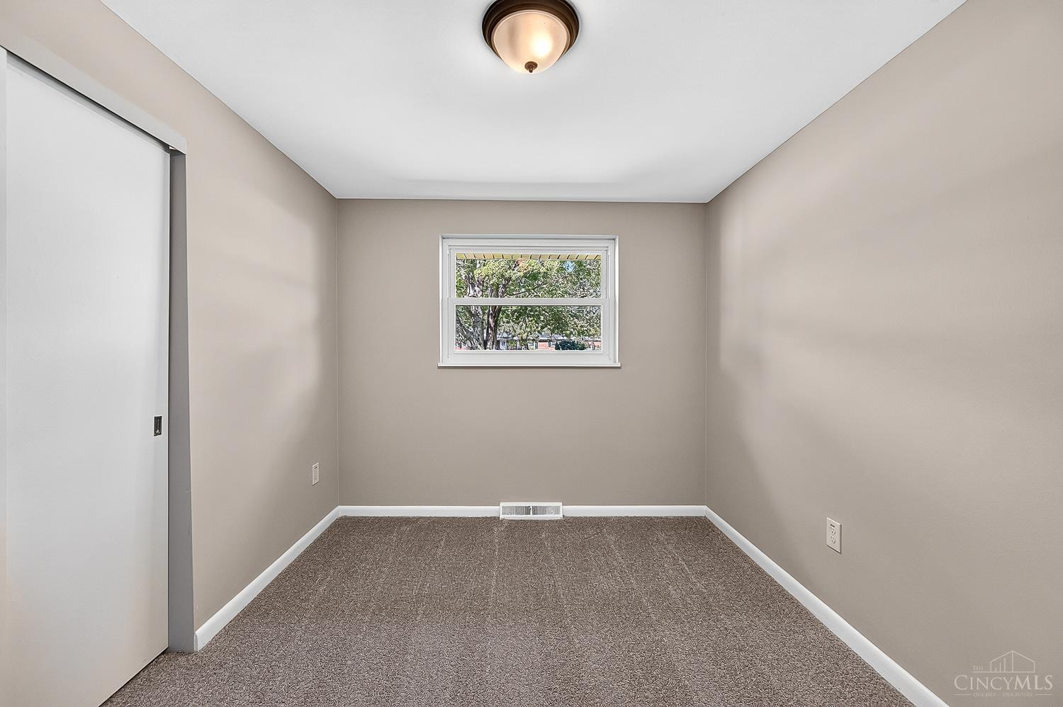 5564 Garrett Drive, Miami Twp, OH, 45150 — photo 23