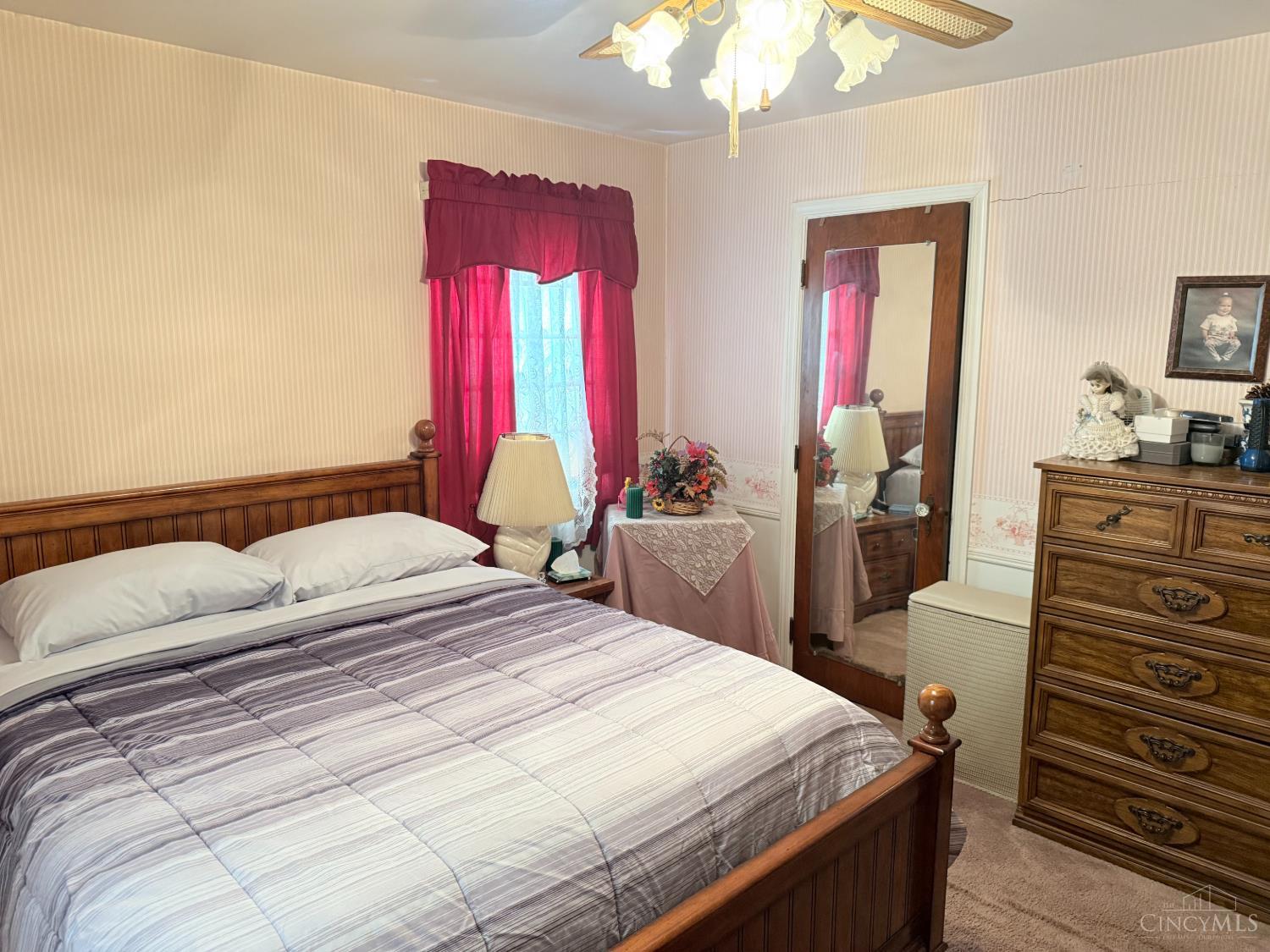 1812 Larchwood Place, Cincinnati, OH, 45237 — photo 12